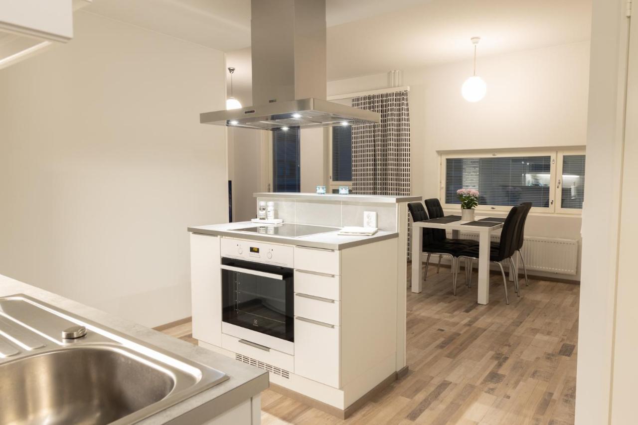 Arctic City Apartment Tammela With Sauna And Free Parking Rovaniemi Extérieur photo